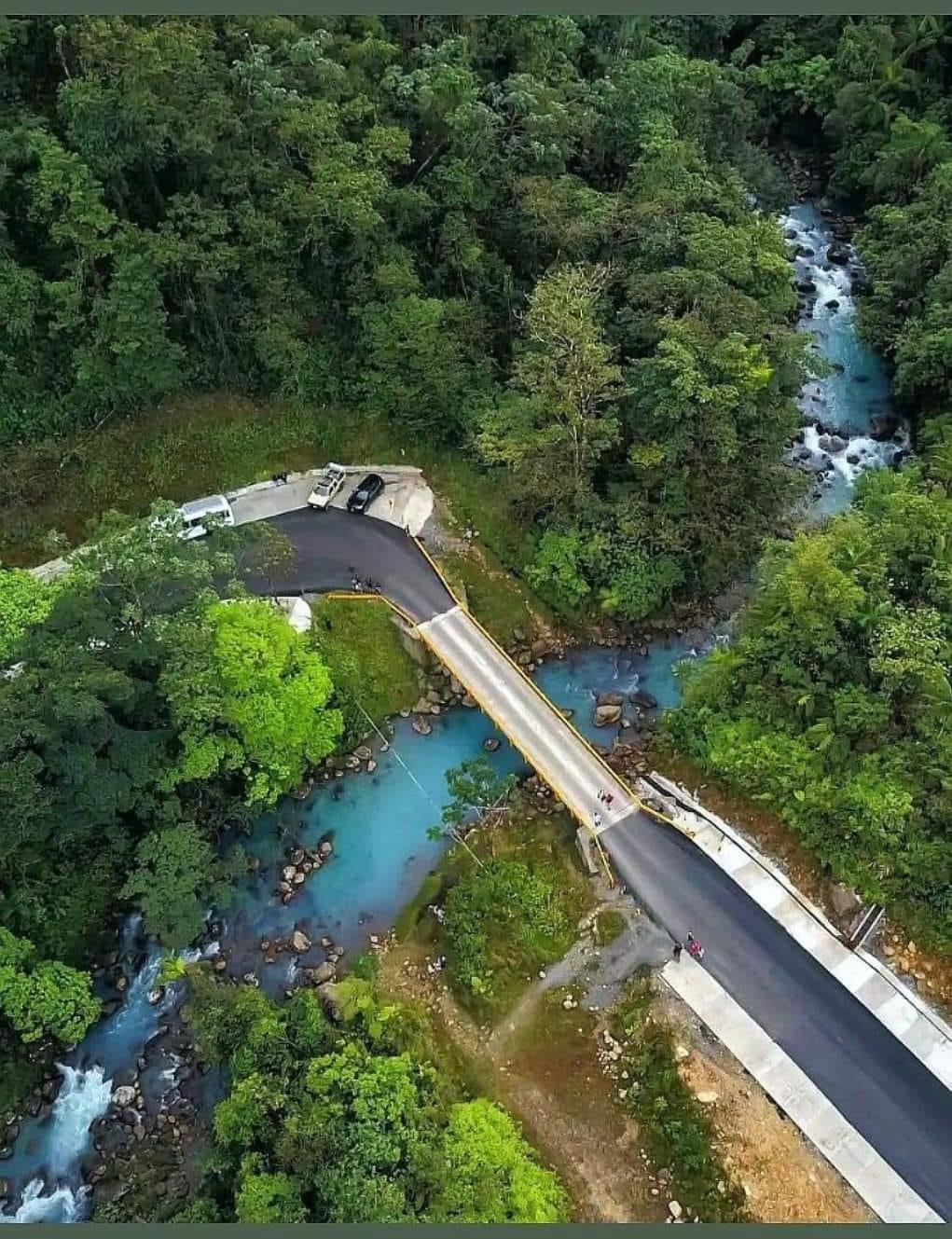 Cabinas El Pilon Rio Celeste Exterior photo